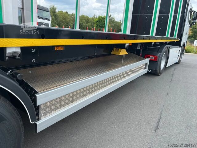 Transportator de lemn PAVIC 3-Achs Auflieger Hartholz-Boden SONDERPREIS!! 3...