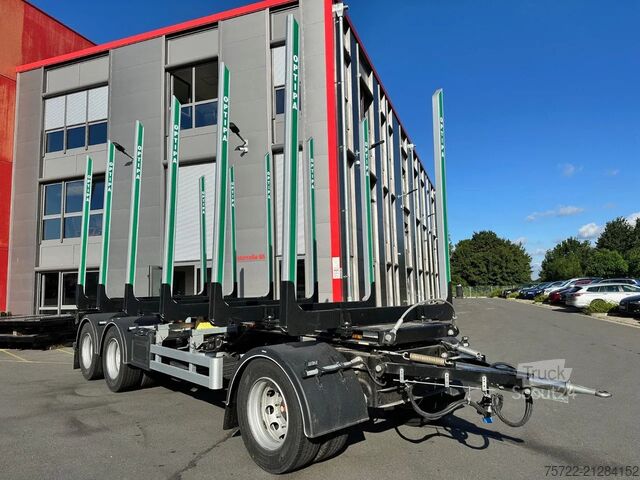 Transportator de lemn PAVIC HTA 27 68Z Luft/Luft 3-Achser Zwilling Schemel ...