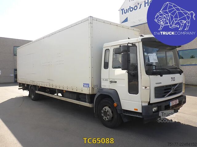 Kufr Volvo FL 220