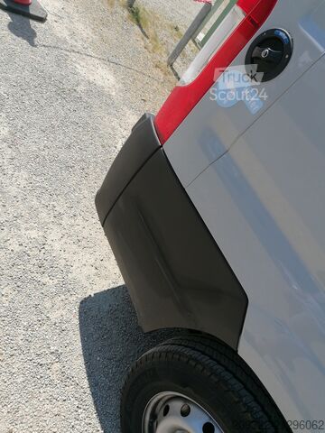 Rulotă/autocaravană Fiat Ducato Weinsberg Carabus 600 K | 2023 | EURO 6 | Venditore professionale