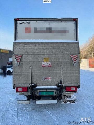 Lagaminas Mercedes-Benz Sprinter 4x2 Box Truck with lift and side door