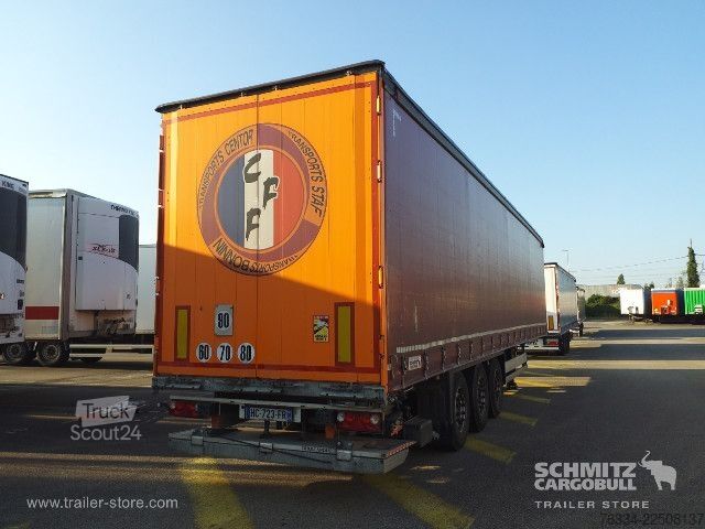 Semi-remorque bâchée Schmitz Cargobull Semitrailer Curtainsider Standard Hayon