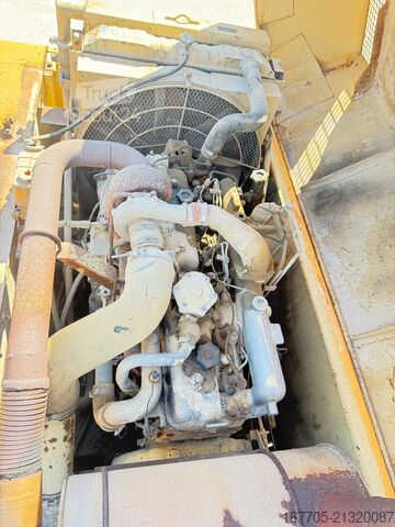 Excavadora sobre orugas Fiat-Hitachi FH 300 T