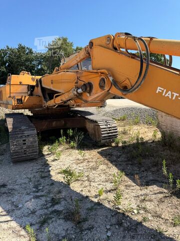 Excavadora sobre orugas Fiat-Hitachi FH 300 T
