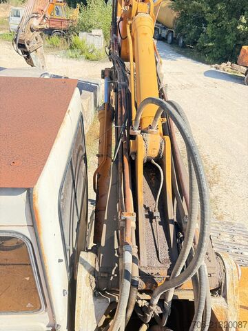 Excavadora sobre orugas Fiat-Hitachi FH 300 T