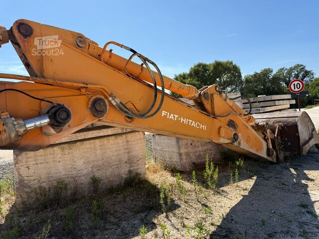 Excavadora sobre orugas Fiat-Hitachi FH 300 T
