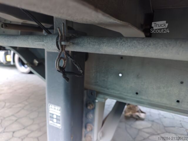 Naczepa otwarta z plandeką Schmitz Cargobull S01 QuickSlide Liftachse Palettenanschl