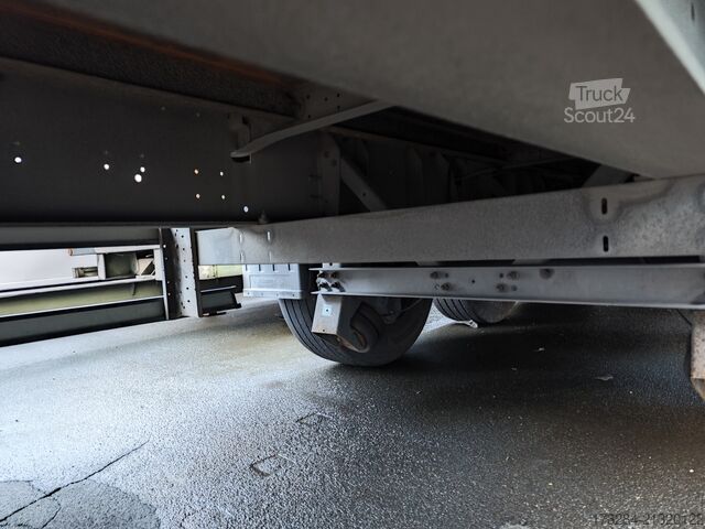 Naczepa otwarta z plandeką Schmitz Cargobull S01 QuickSlide Liftachse Palettenanschl