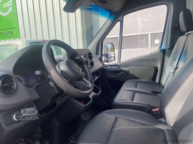 شاحنة صندوقية MERCEDES-BENZ Sprinter III,Koffer mitLBW,Klima,Leder,Automatic
