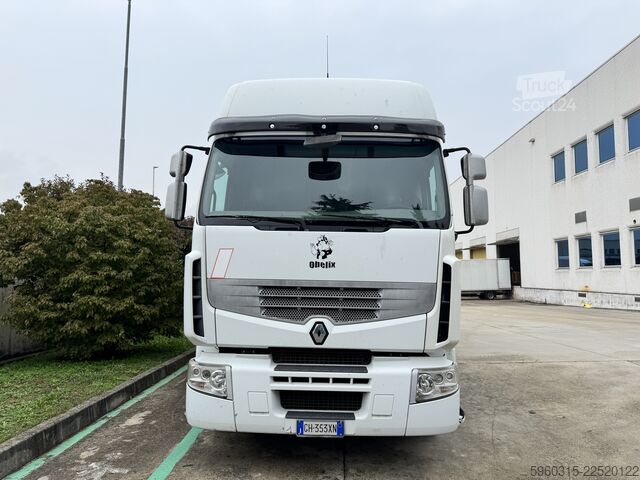 Samochód ciężarowy z plandeką typu platforma Renault Premium 360