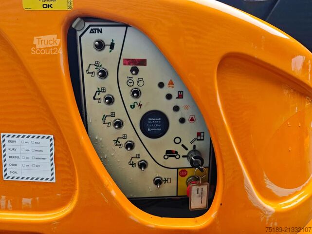 Sujungta teleskopinė darbo platforma ATN Zebra 12 Defect!