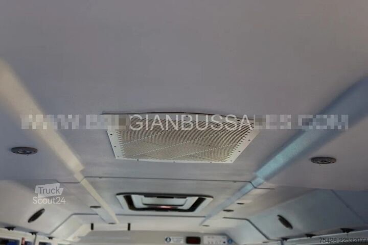 Kleinbus Iveco INDCAR Mobi/ Airco  / Automatic gearbox / Engin...