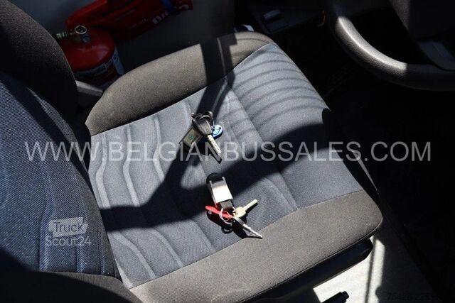 Kleinbus Iveco INDCAR Mobi/ Airco  / Automatic gearbox / Engin...