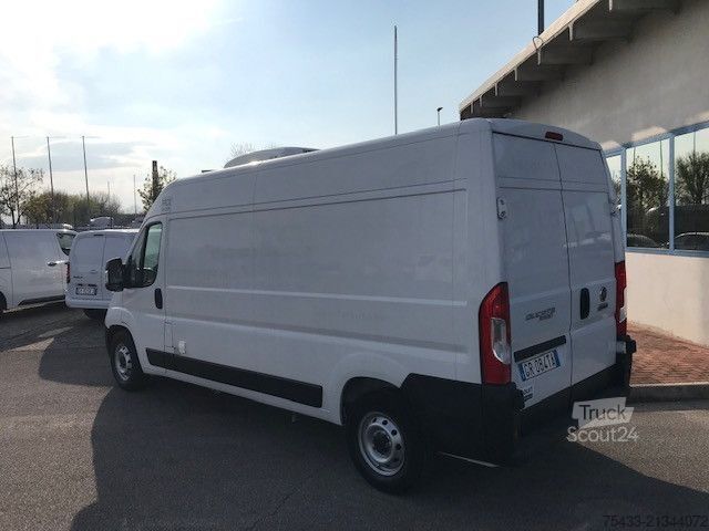 Panelová dodávka Fiat Ducato 35 LH2 2.2 mjt3 140cv ISOTERMICO + GRUPPO
