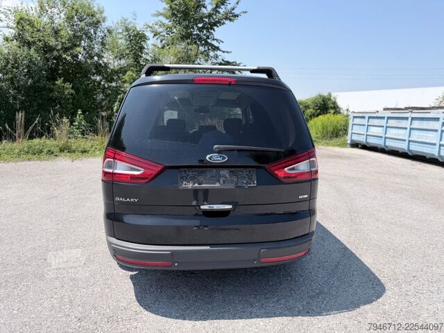 Minibus FORD Galaxy Titanium 103 kW 7 Sitzer *2010*