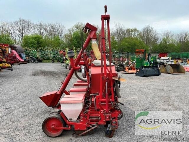 Einzelkornsägerät Becker AEROMAT 6