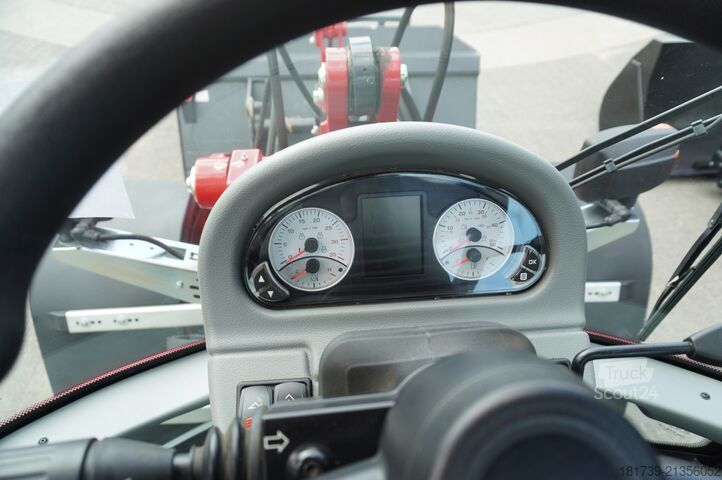 Riteņu iekrāvēji Schaeff Yanmar/SCHAEFF TL80 Wheel Loader / 2023