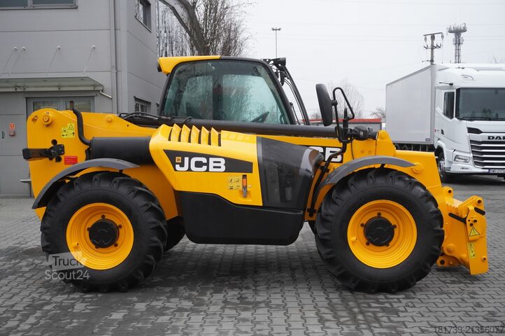 Telelader JCB 535-95 / 3.5 T / range 9.5 m / joystick