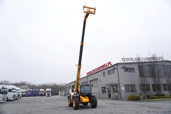 Telelader JCB 535-95 / 3.5 T / range 9.5 m / joystick