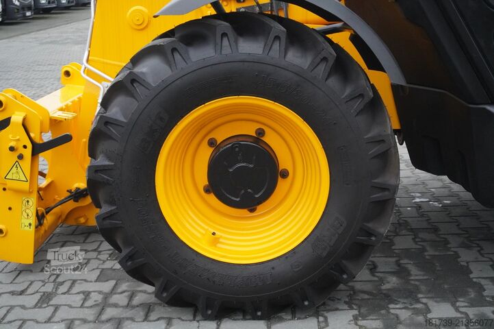 Telelader JCB 535-95 / 3.5 T / range 9.5 m / joystick