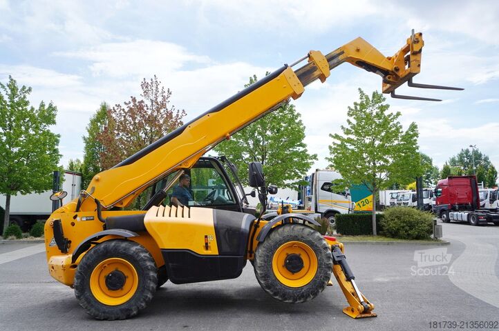 Telelader JCB 540-140 telescopic loader / 14 m range