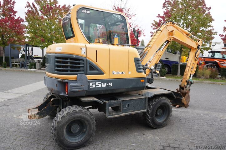 حفارة بعجلات Hyundai Robex 55W-9 Wheeled Excavator 5.5t / 2pc