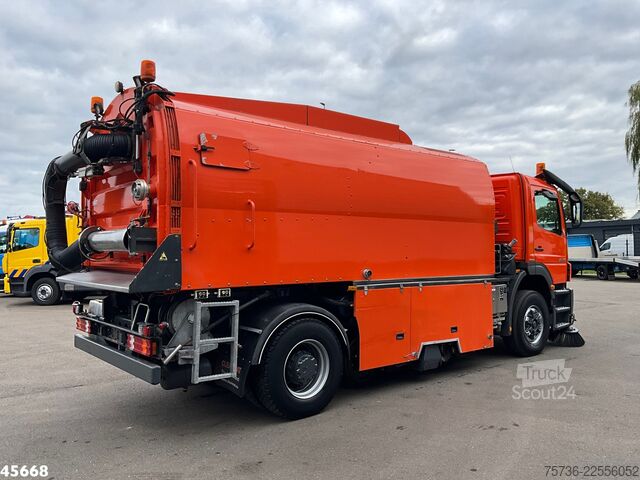 Veegmachine Mercedes-Benz Axor 1833 4x4 Schörling SORF Schienenreinigungs...