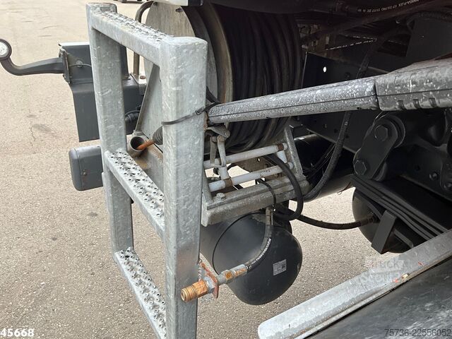 Kehrmaschine Mercedes-Benz Axor 1833 4x4 Schörling SORF Schienenreinigungs...