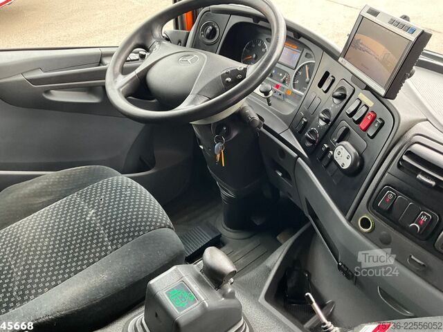Kehrmaschine Mercedes-Benz Axor 1833 4x4 Schörling SORF Schienenreinigungs...