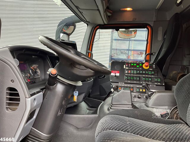 Kehrmaschine Mercedes-Benz Axor 1833 4x4 Schörling SORF Schienenreinigungs...