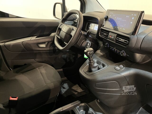 Універсал з високим дахом Opel Combo 1.2 PureTech 110 PK L1 BENZINE / Euro 6 /...