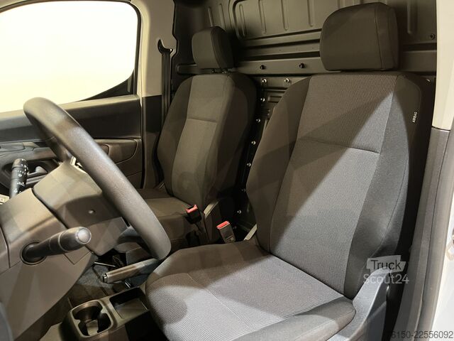 Універсал з високим дахом Opel Combo 1.2 PureTech 110 PK L1 BENZINE / Euro 6 /...