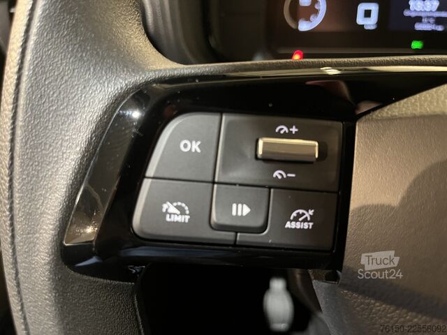 Універсал з високим дахом Opel Combo 1.2 PureTech 110 PK L1 BENZINE / Euro 6 /...