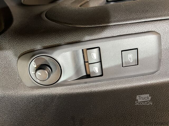Універсал з високим дахом Opel Combo 1.2 PureTech 110 PK L1 BENZINE / Euro 6 /...