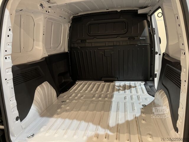 Універсал з високим дахом Opel Combo 1.2 PureTech 110 PK L1 BENZINE / Euro 6 /...