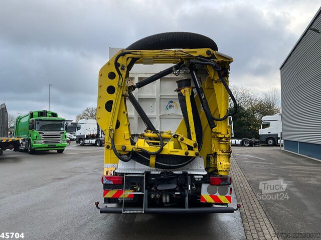 Piesūces transportlīdzeklis MAN TGS 33.480 6x4 MTS Saugbagger 8 m³