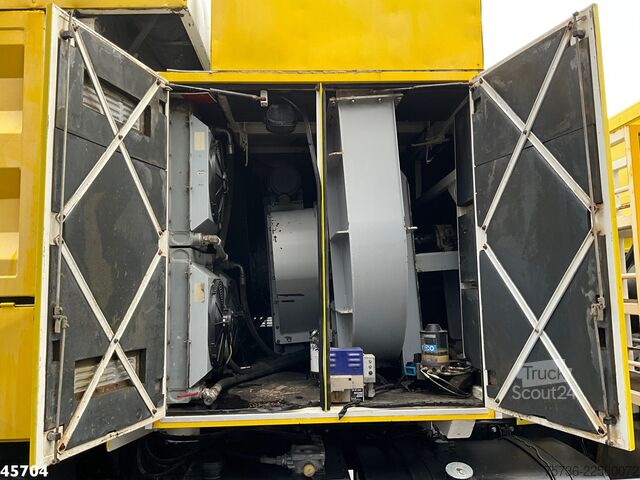 Piesūces transportlīdzeklis MAN TGS 33.480 6x4 MTS Saugbagger 8 m³