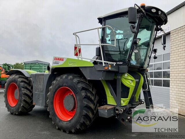 Traktor Claas XERION 4200 SADDLE TRAC