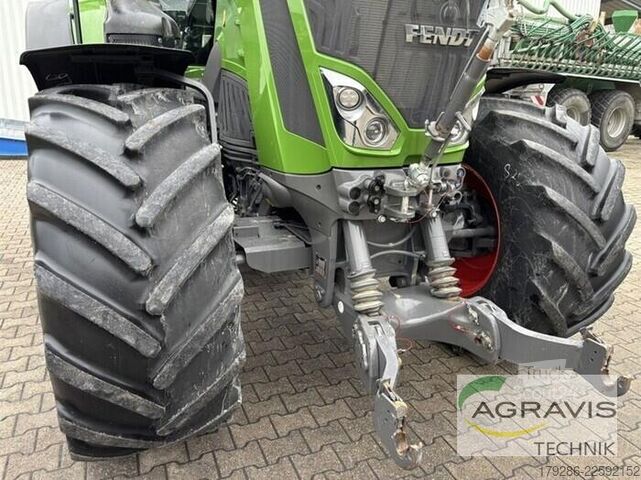 Tracteur Fendt 828 VARIO S4 Profi Plus