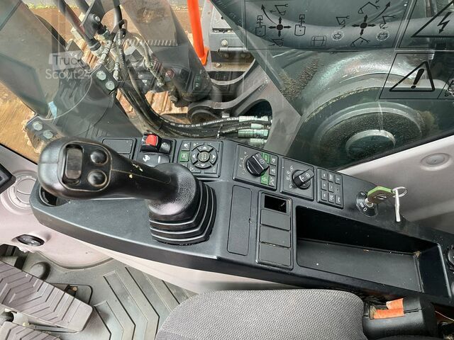 Goseniški bager Volvo EC160ENL