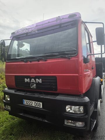 Autodraagtruck MAN POTA MAQUINARIA RAMPA