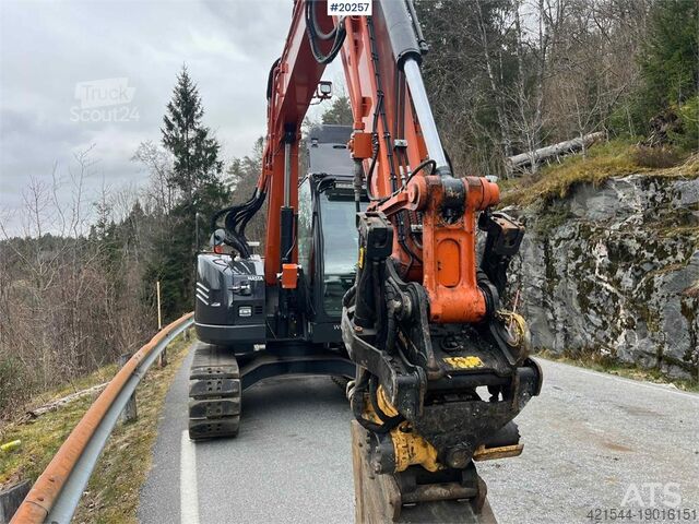 Koparka gąsienicowa Hitachi zx85us-6 excavator w/ rototilt, sanding bucket, di