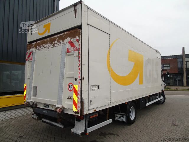 Koffer Volvo FL 240 + 12t + lift