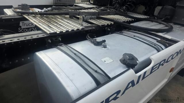 Τυπική μονάδα τράκτορα MAN TGX 18.500