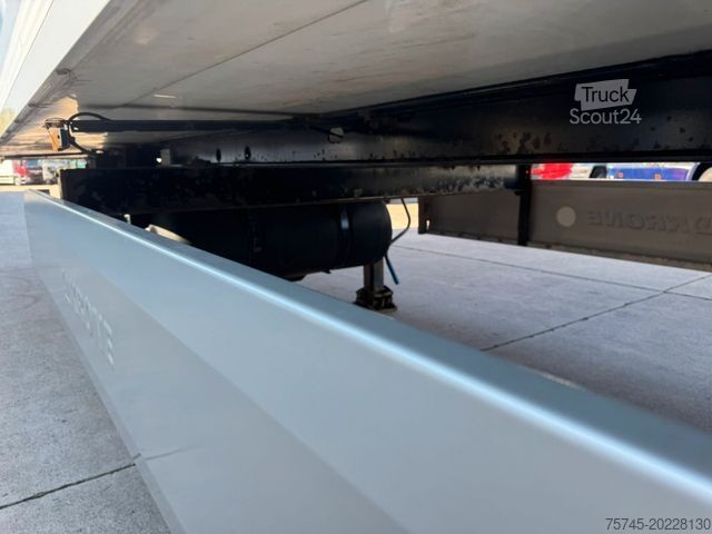 Naczepa chłodnia KRONE SD * CARRIER VECTOR 1450 * LIFT UND GELENKACHSE