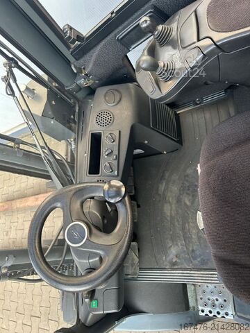 Carrello elevatore frontale Linde H30D-02 EVO