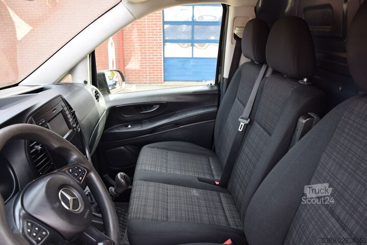 Slēgtais furgons Mercedes-Benz Vito  116 CDI BT RWD extralang 2 X Schiebetür