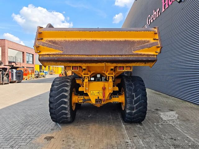 Muldenfahrzeug Volvo A25G 6x6 Topcondition 2 Pieces!
