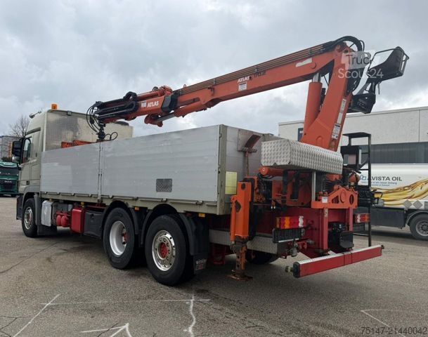 Tovornjak s ploščadjo MERCEDES-BENZ 2555 L 6x2*4 Actros MP3 V8 Lift-Lenk Kran Atlas