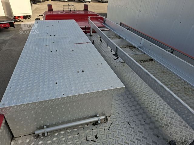 LKW mit Kofferaufbau IVECO FF135E22W EuroFire 4x4 Allrad Feuerwehr TLF16/25